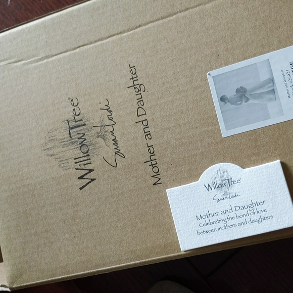 Willow Tree Mother Daughter figure - Picture 4 of 4